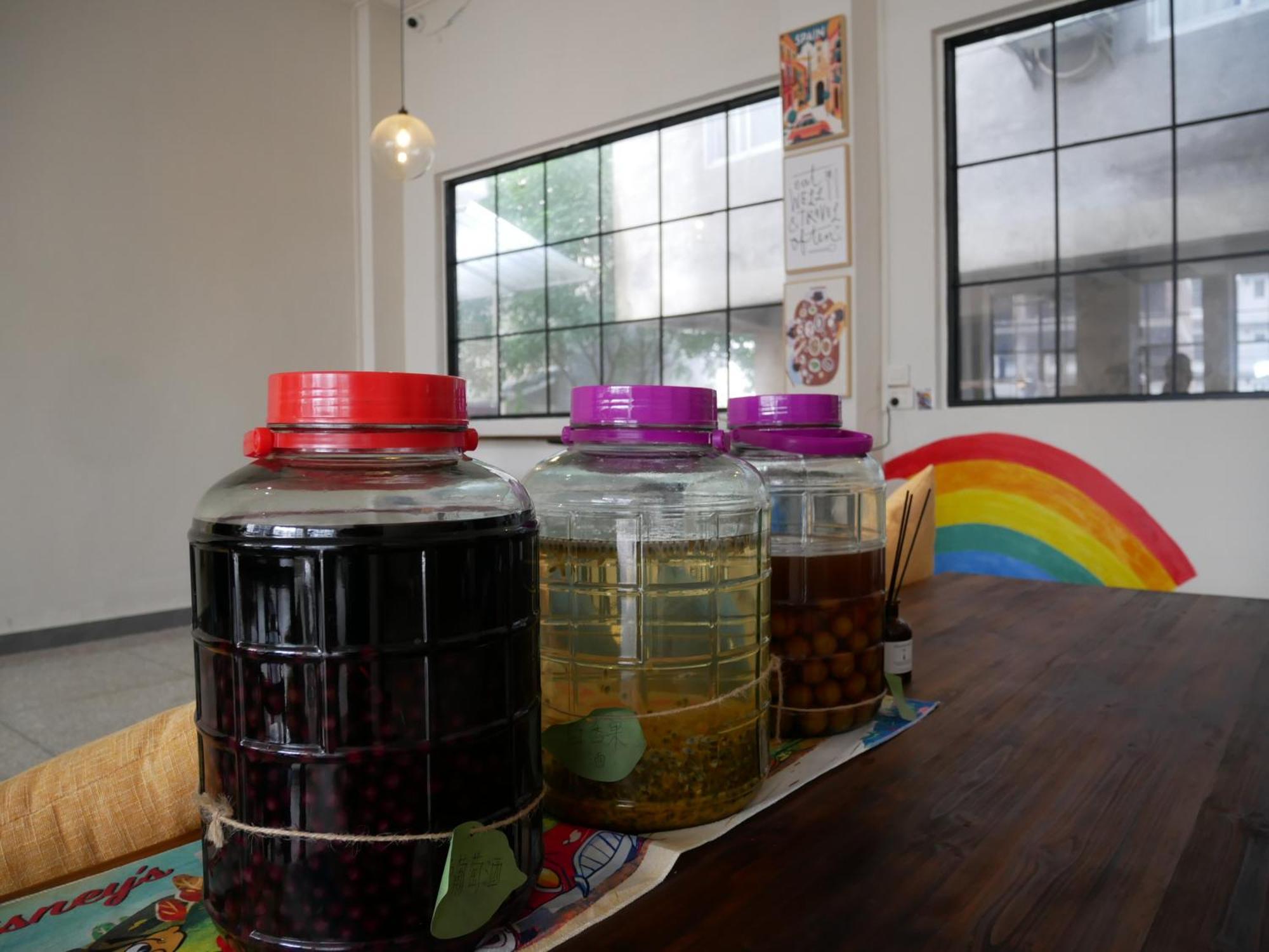 Pomelo Hostel Xingping หยางซั่ว ภายนอก รูปภาพ